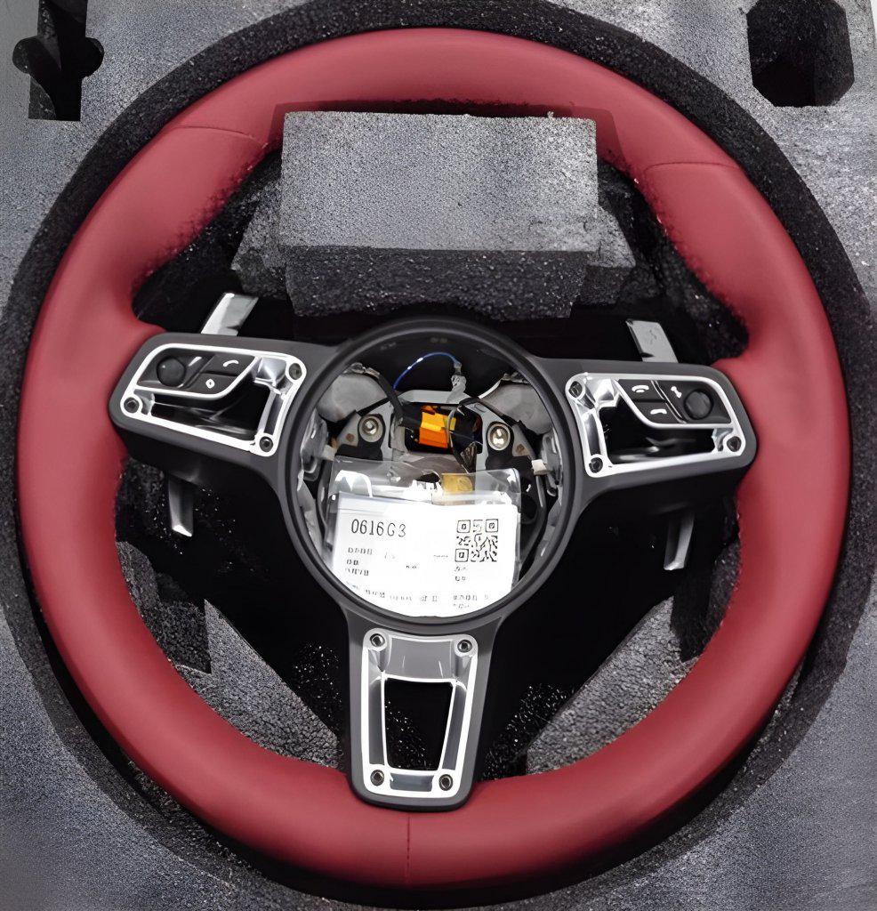 Руль GBT 2004-2007 для Porsche 911 2004-2012 гг. Черный/Красный (153369)