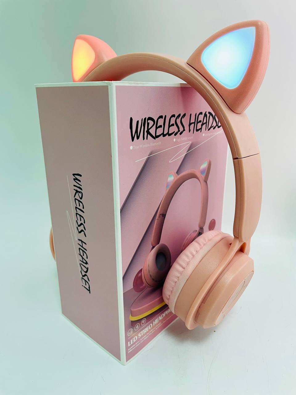 Навушники бездротові підсвічування Bluetooth USB дріт мікрофон радіо слот для карти пам’яті в коробці Рожевий - фото 3 Навушники бездротові підсвічування Bluetooth USB дріт мікрофон радіо слот для карти пам’яті в коробці Рожевий - фото 3