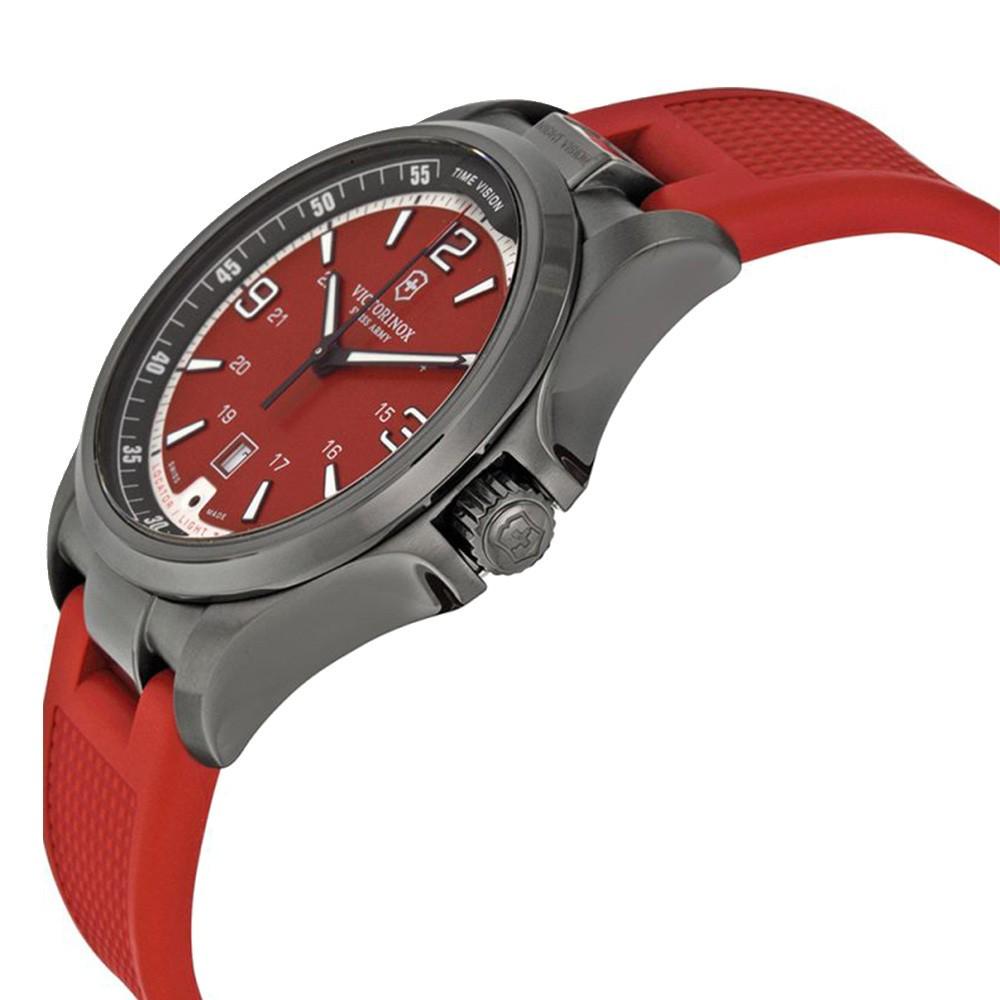 Наручний годинник чоловічий Victorinox Swiss Army Night Vision кварцевий Black (V241717) - фото 3 Наручний годинник чоловічий Victorinox Swiss Army Night Vision кварцевий Black (V241717) - фото 3