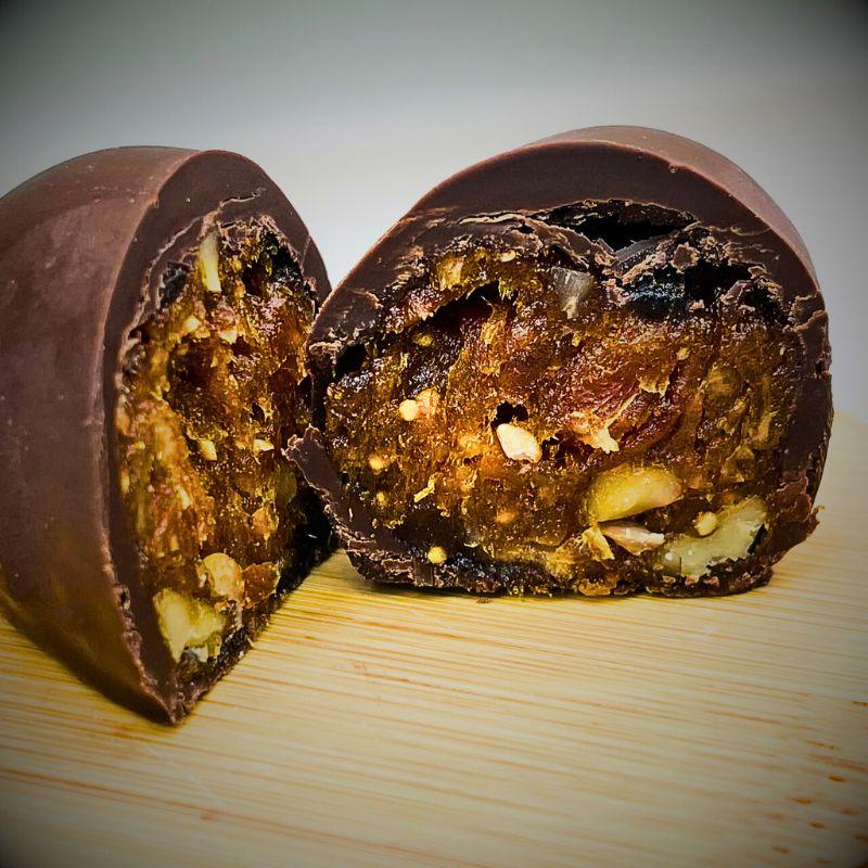 Конфеты Асал с орехами и сухофруктами в шоколадной глазури инжир в коробке 1 кг (Asal-candies-FAH) - фото 7 Конфеты Асал с орехами и сухофруктами в шоколадной глазури инжир в коробке 1 кг (Asal-candies-FAH) - фото 7