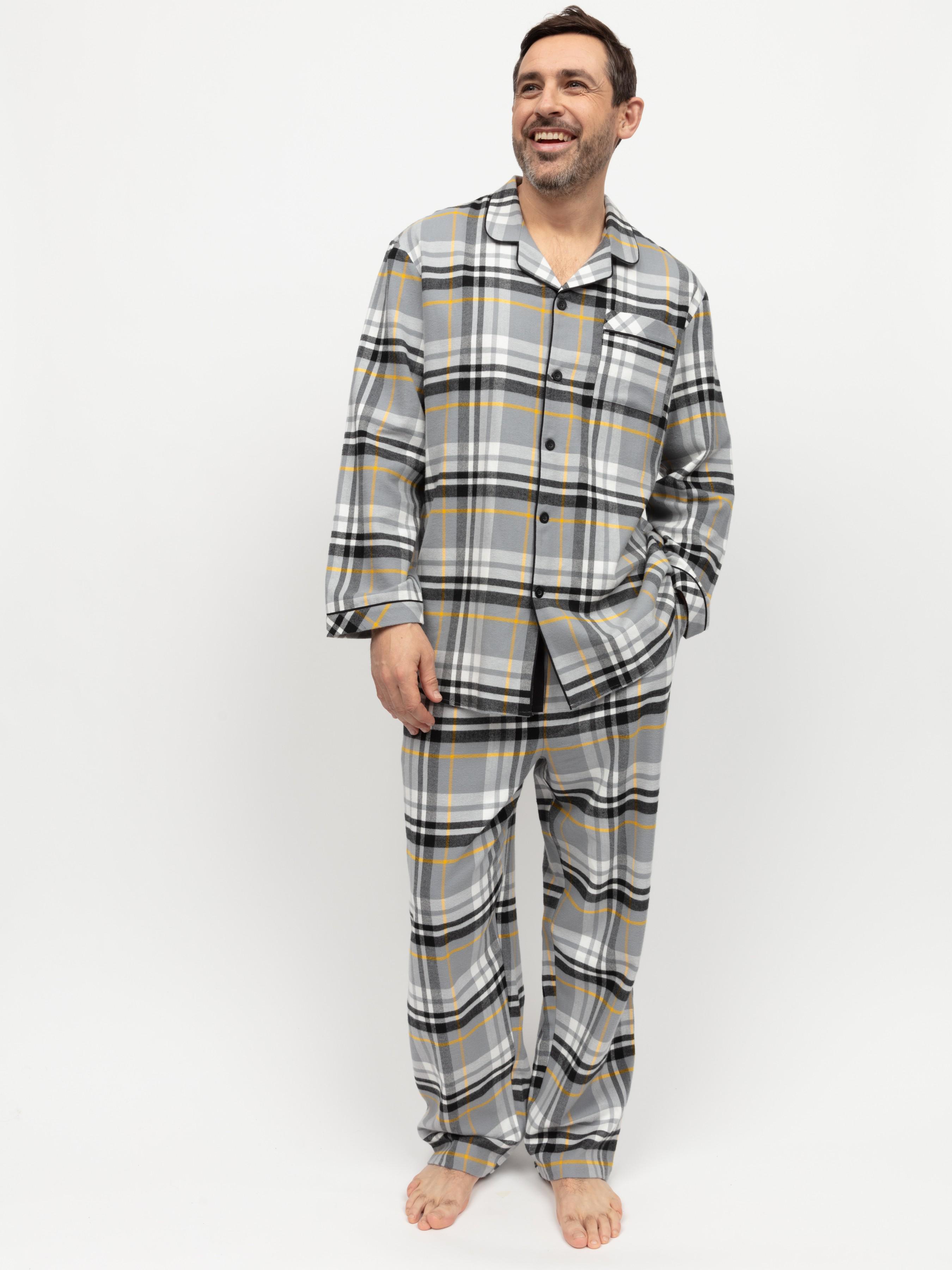 Пижама мужская CYBERJAMMIES Parker 3028-3029 L Серый в клетку (5051877532236)