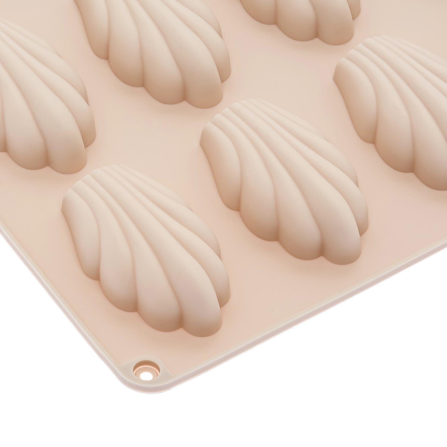 Форма для випічки печива Мадлен C380 силіконова на 18 мушель 32х24х1,4 см Бежевий (26256349) - фото 5 Форма для випічки печива Мадлен C380 силіконова на 18 мушель 32х24х1,4 см Бежевий (26256349) - фото 5