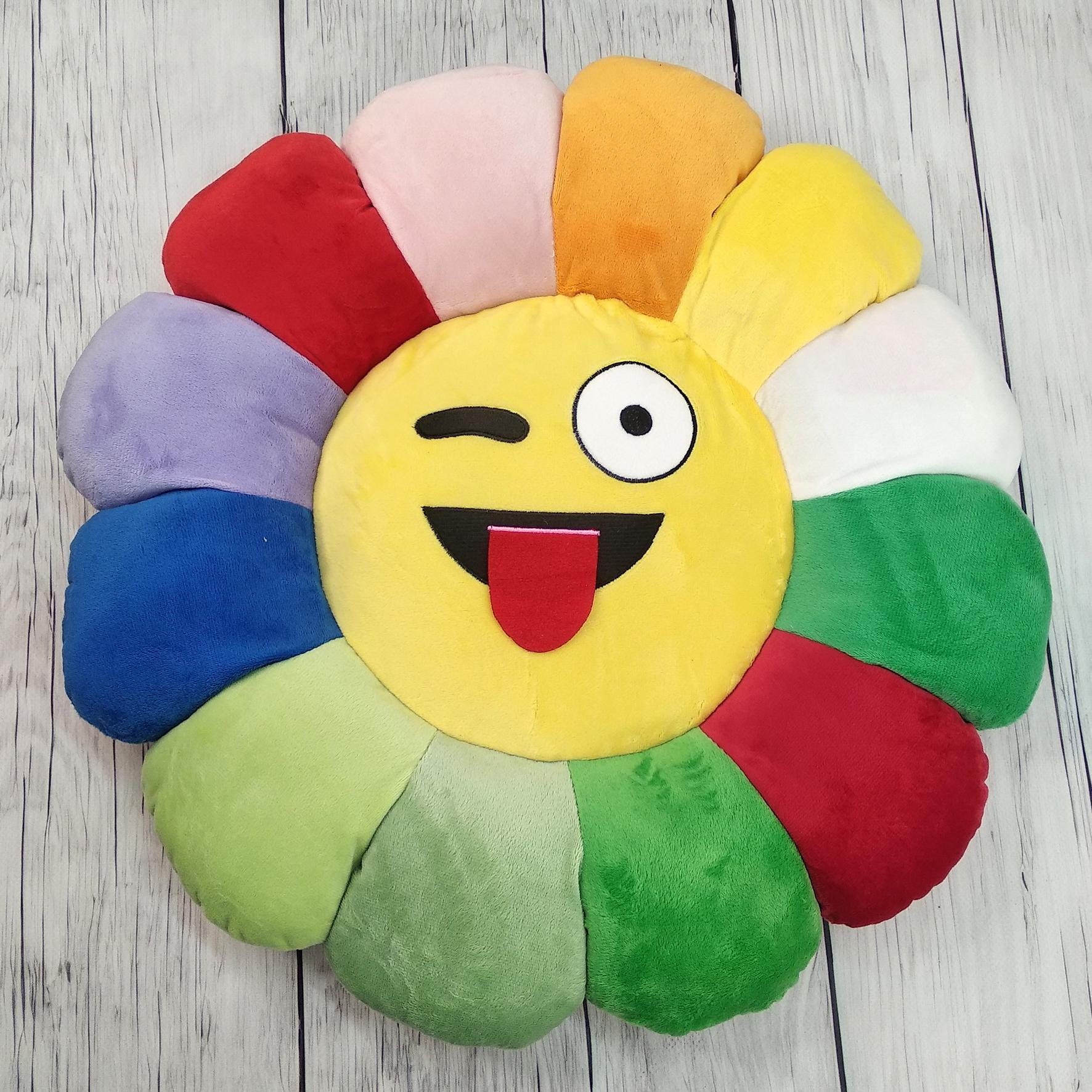 Мягкая игрушка-подушка Colorful Home Смайлик с языком d 45 см