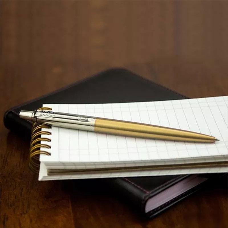 Шариковая ручка Parker Jotter 17 XL Matt Gold (CT BP 13 432) - фото 4