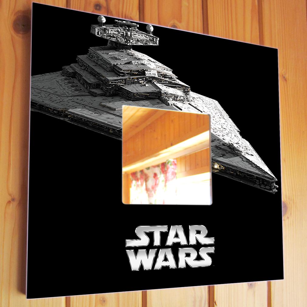 Зеркало декоративное "Звездные войны" 260х260 мм (M03457)