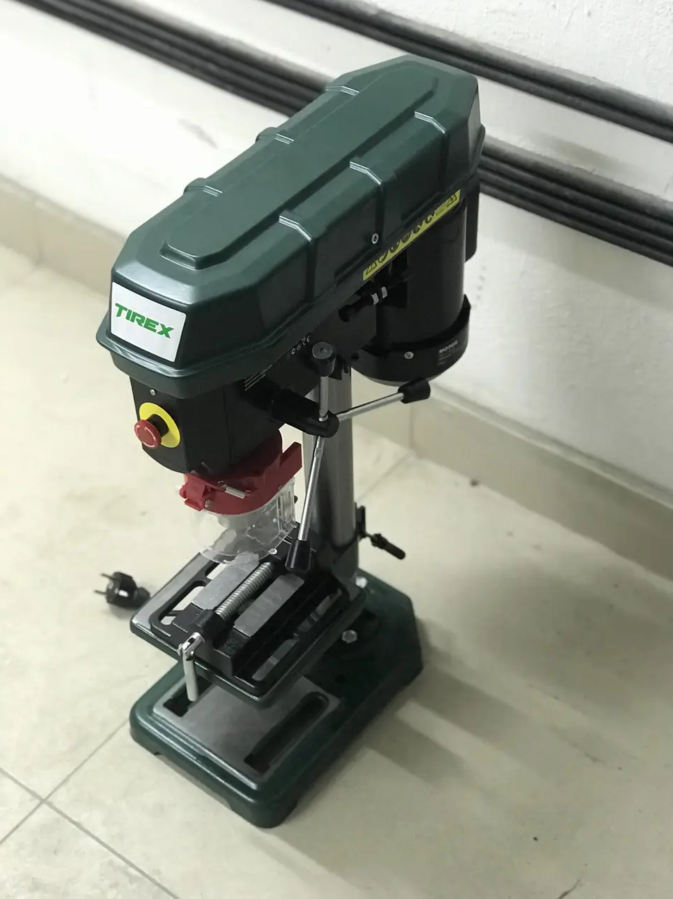 Сверлильный станок TIREX TRDP16 1600W и металлический шкив - фото 2