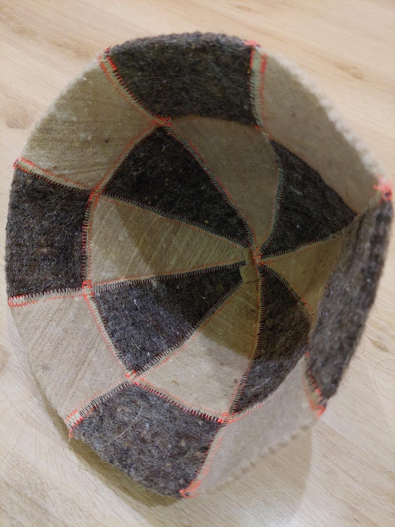 Шапка Lider для бани и сауны комбинация Вath hat войлок Серо-бежевый (27181675) - фото 2 Шапка Lider для бани и сауны комбинация Вath hat войлок Серо-бежевый (27181675) - фото 2