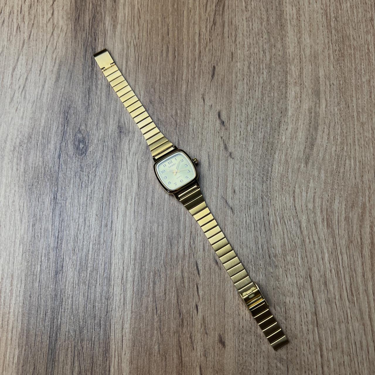 Годинник жіночий металевий Skmei з цифрами Золотистий (z065-3) - фото 5 Годинник жіночий металевий Skmei з цифрами Золотистий (z065-3) - фото 5