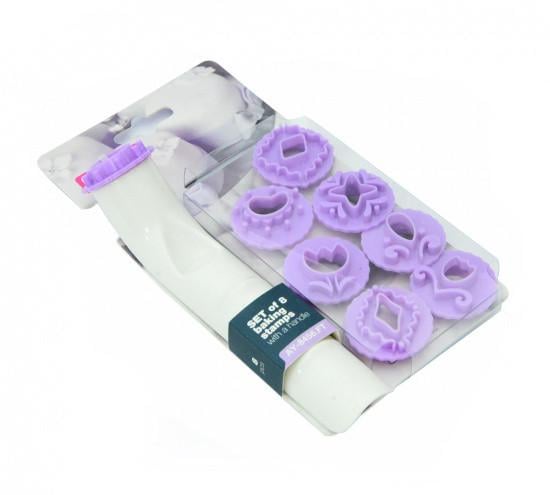 Набор пластиковых штампиков Fissman 8 шт. 3 см с ручкой для выпечки печенья (AY-8456.FT) Набор пластиковых штампиков Fissman 8 шт. 3 см с ручкой для выпечки печенья (AY-8456.FT)