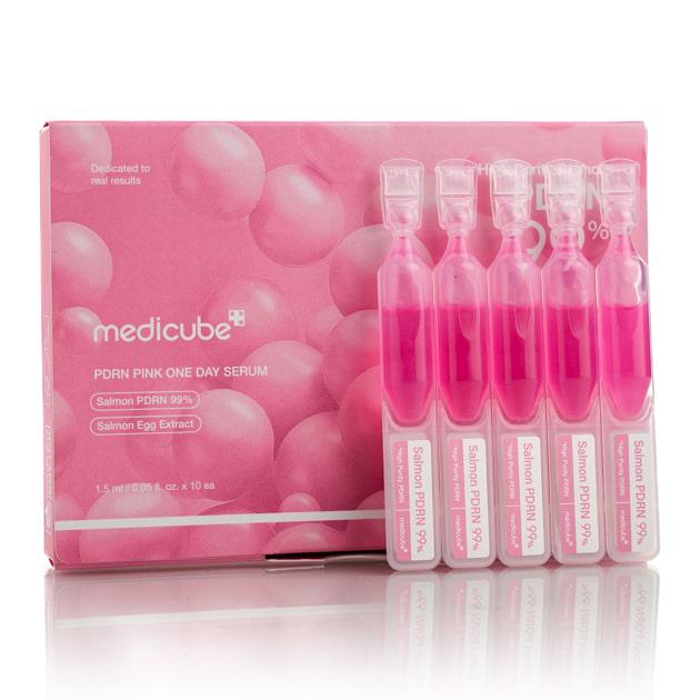 Сыворотка увлажняющая Medicube с полинуклеотидами и коллагеном для сияния кожи 10 шт. 1,5 мл