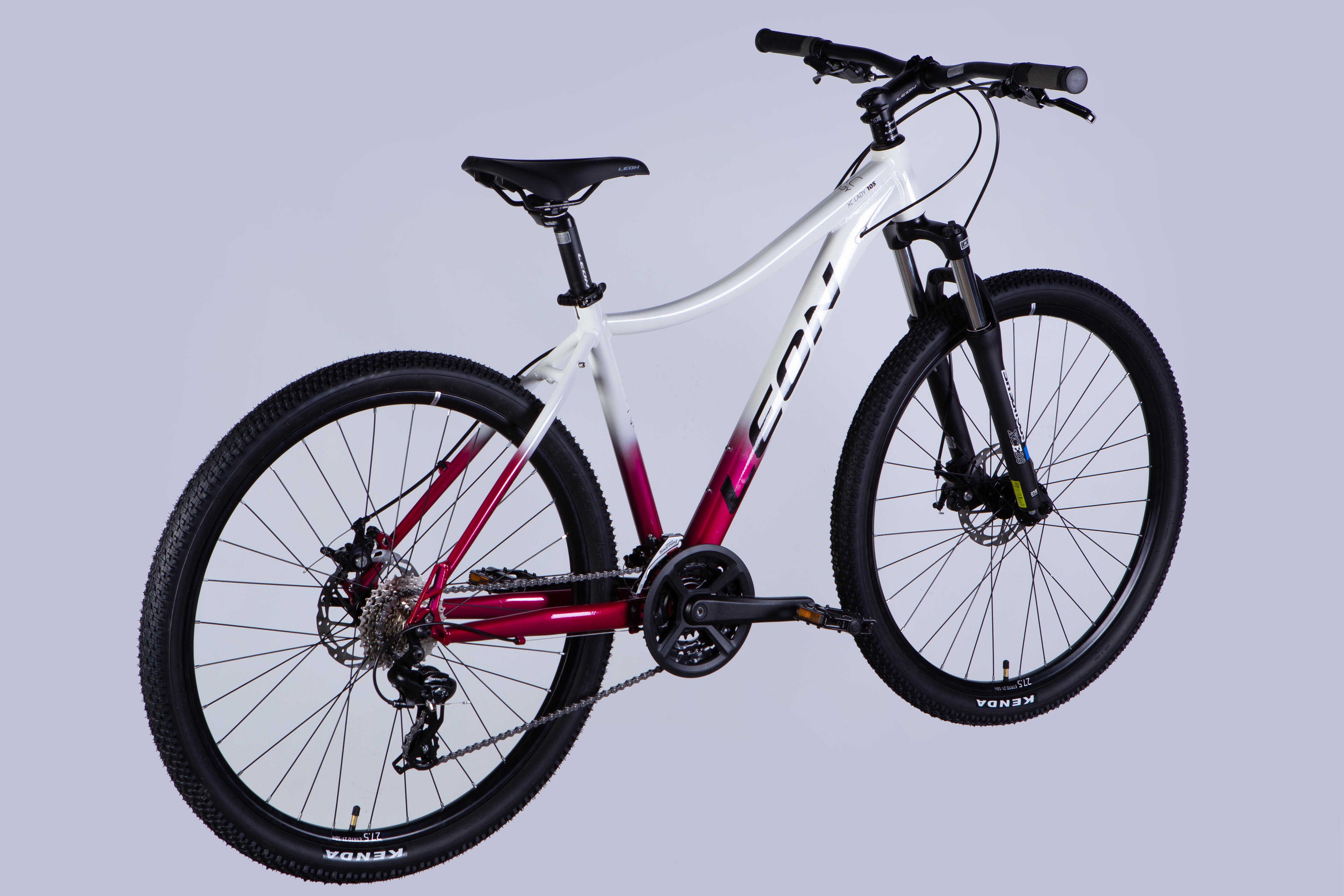 Велосипед Leon 2025 XC LADY 105 DD CS AL 27,5" рама 18" Белый с малиновым (OPS-LN-27,5-004) - фото 3 Велосипед Leon 2025 XC LADY 105 DD CS AL 27,5" рама 18" Белый с малиновым (OPS-LN-27,5-004) - фото 3