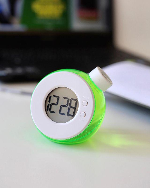 Годинники настільні InspoLine працюють на воді Зелений (00000010117)