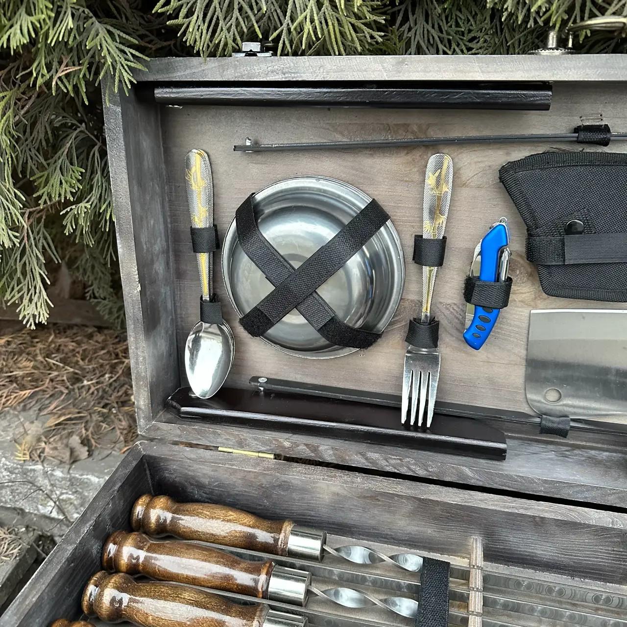 Подарунковий набір шампурів Mzavod Пікнік із нержавіючої сталі в дерев’яному кейсі-стілі 680x300x110 мм (136-17-1191510000860) - фото 4