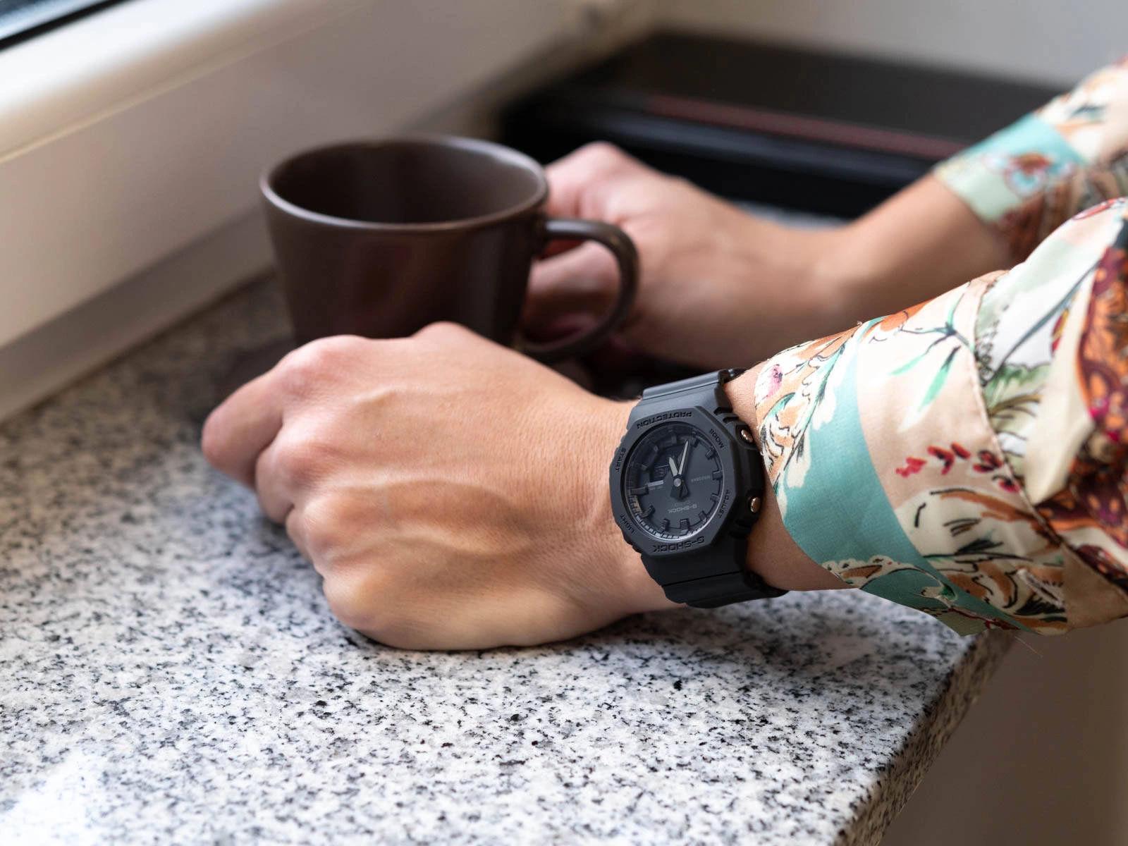 Часы Casio G-SHOCK GMA-P2100BB-1AER (7765) - фото 2 Часы Casio G-SHOCK GMA-P2100BB-1AER (7765) - фото 2