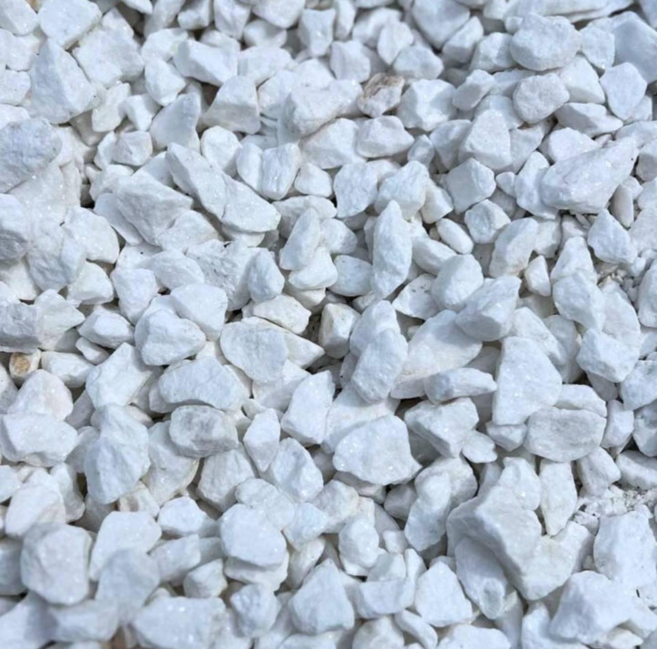 Крихта мармурова Кам'яний двір 16-32 мм Білий (054) - фото 1 Крихта мармурова Кам'яний двір 16-32 мм Білий (054) - фото 1