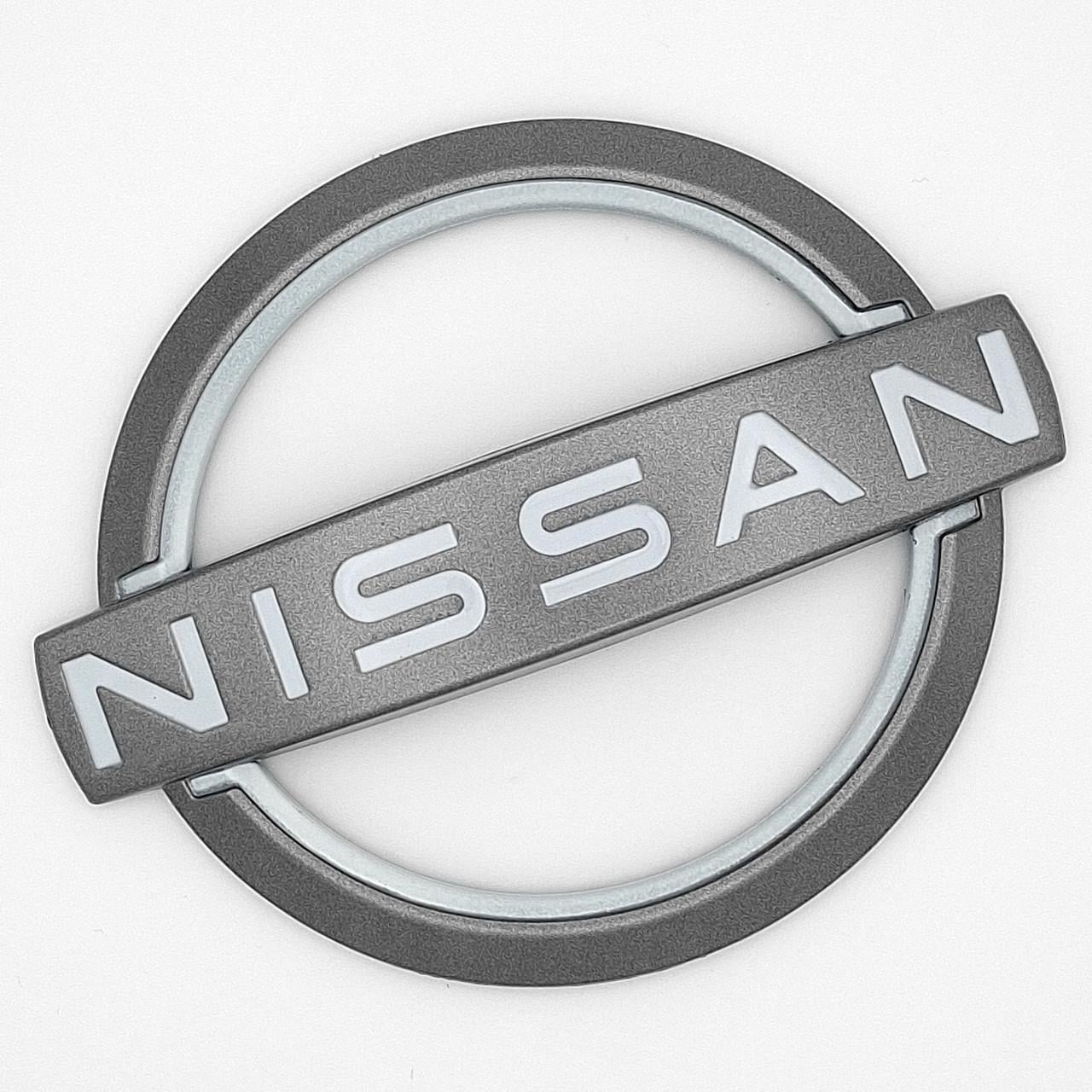 Эмблема Nissan ABS Серый матовый 100х83 мм (90890 DFADA)