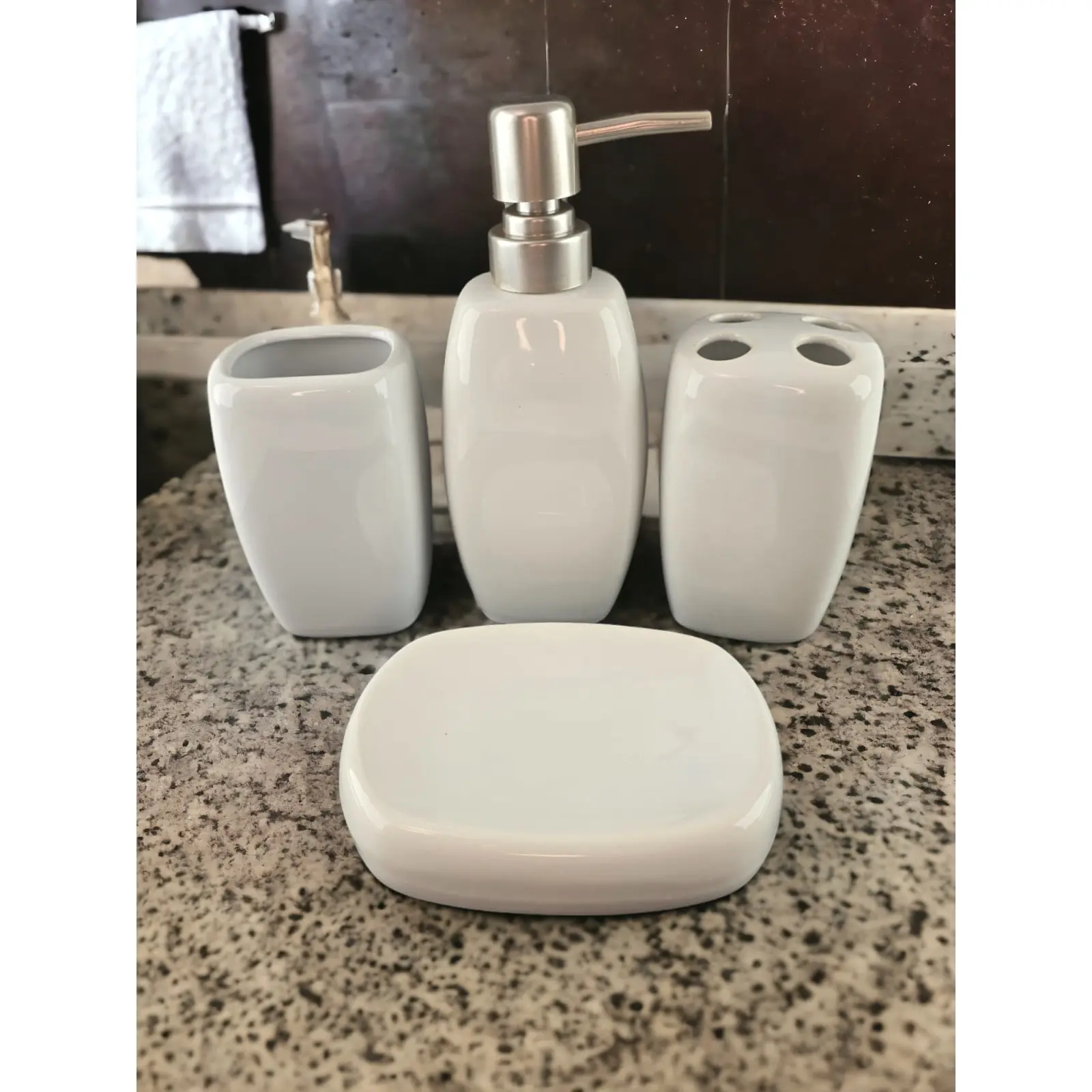 Набір для ванної кімнати керамічний 24х21,5х 6,5 см Білий (35254)