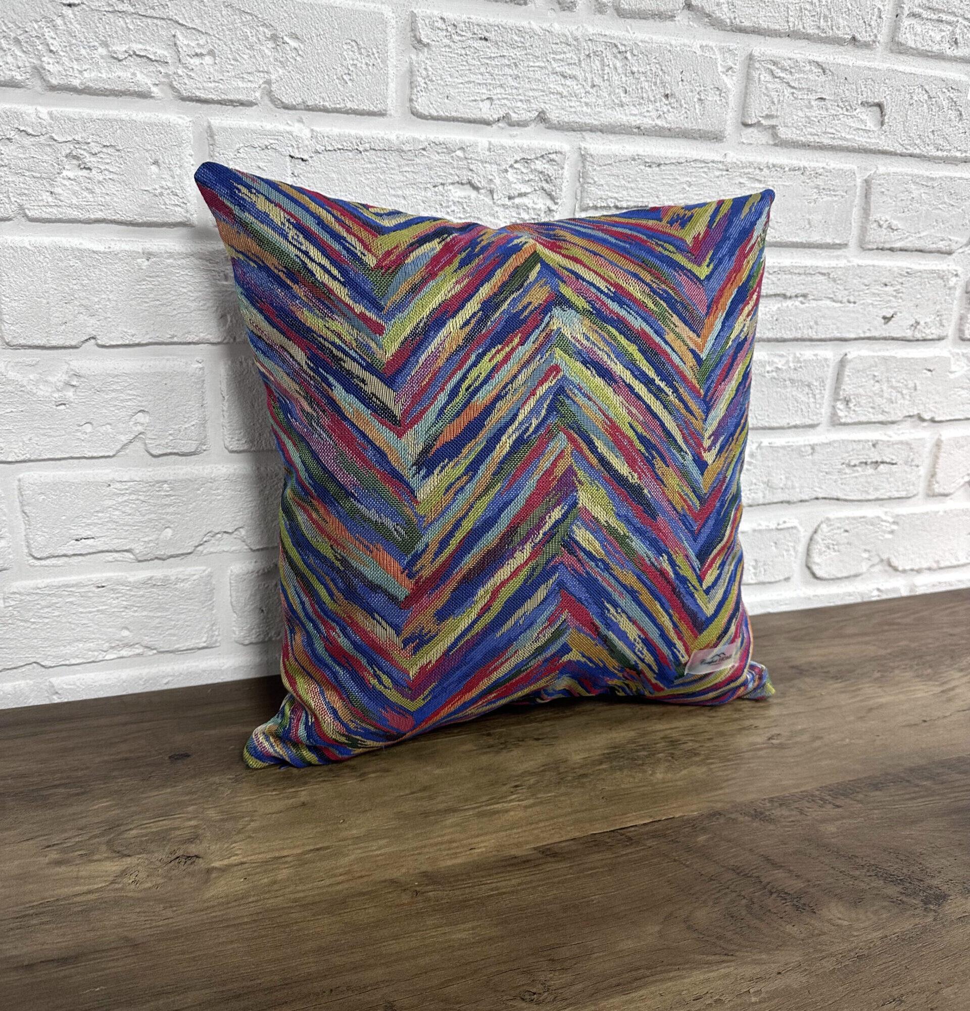 Подушка Comfort Home Tango жаккардовая 40х40 см