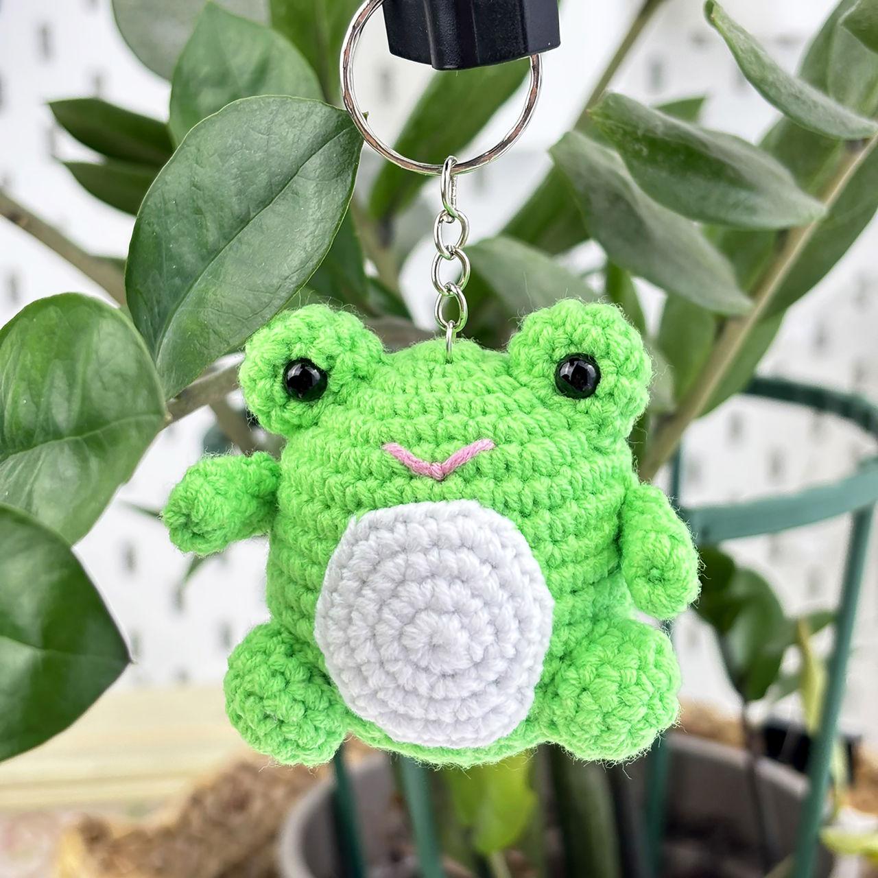 Набір для в'язання гачком Жабки 0003 Зелений/Білий (161865) - фото 3 Набір для в'язання гачком Жабки 0003 Зелений/Білий (161865) - фото 3