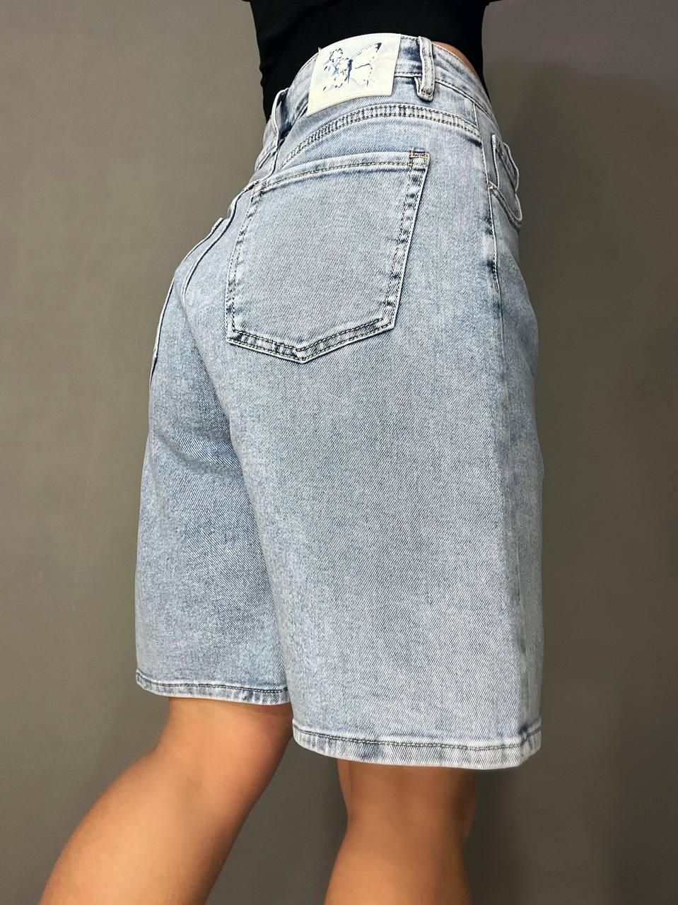 Шорты женские джинсовые Liana 4-015 бермуды высокая посадка большие размеры стрейч р. 30 Голубой (4037) - фото 2 Шорты женские джинсовые Liana 4-015 бермуды высокая посадка большие размеры стрейч р. 30 Голубой (4037) - фото 2