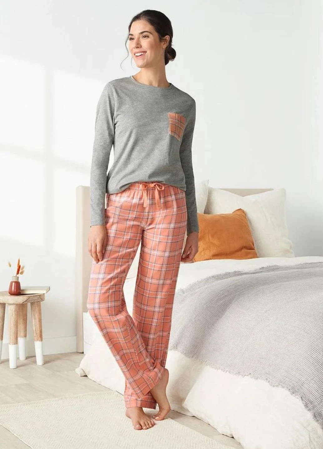 Пижама женская с фланелевыми штанами Esmara M Серый (PI0004W085)