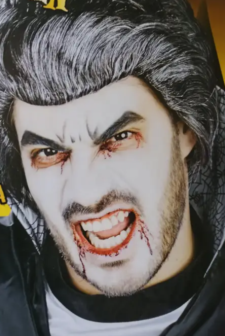 Парик на Хэллоуин для мужчин и женщин One size Черно-серый (347299) - фото 2 Парик на Хэллоуин для мужчин и женщин One size Черно-серый (347299) - фото 2