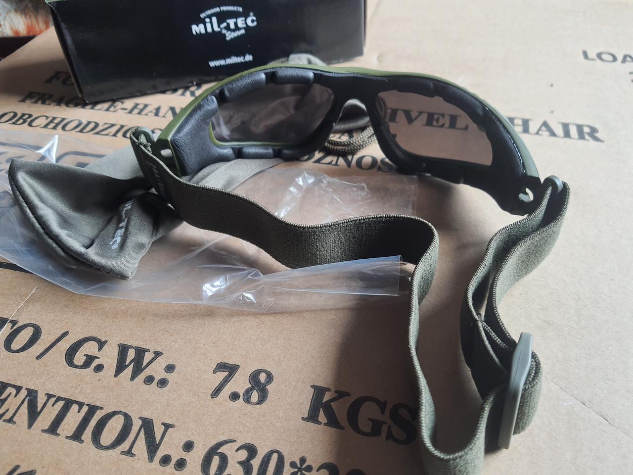 Очки защитные десантные затемненные Mil-Tec Commando Brille Air Pro Olive Smoke (15615301) - фото 10 Очки защитные десантные затемненные Mil-Tec Commando Brille Air Pro Olive Smoke (15615301) - фото 10