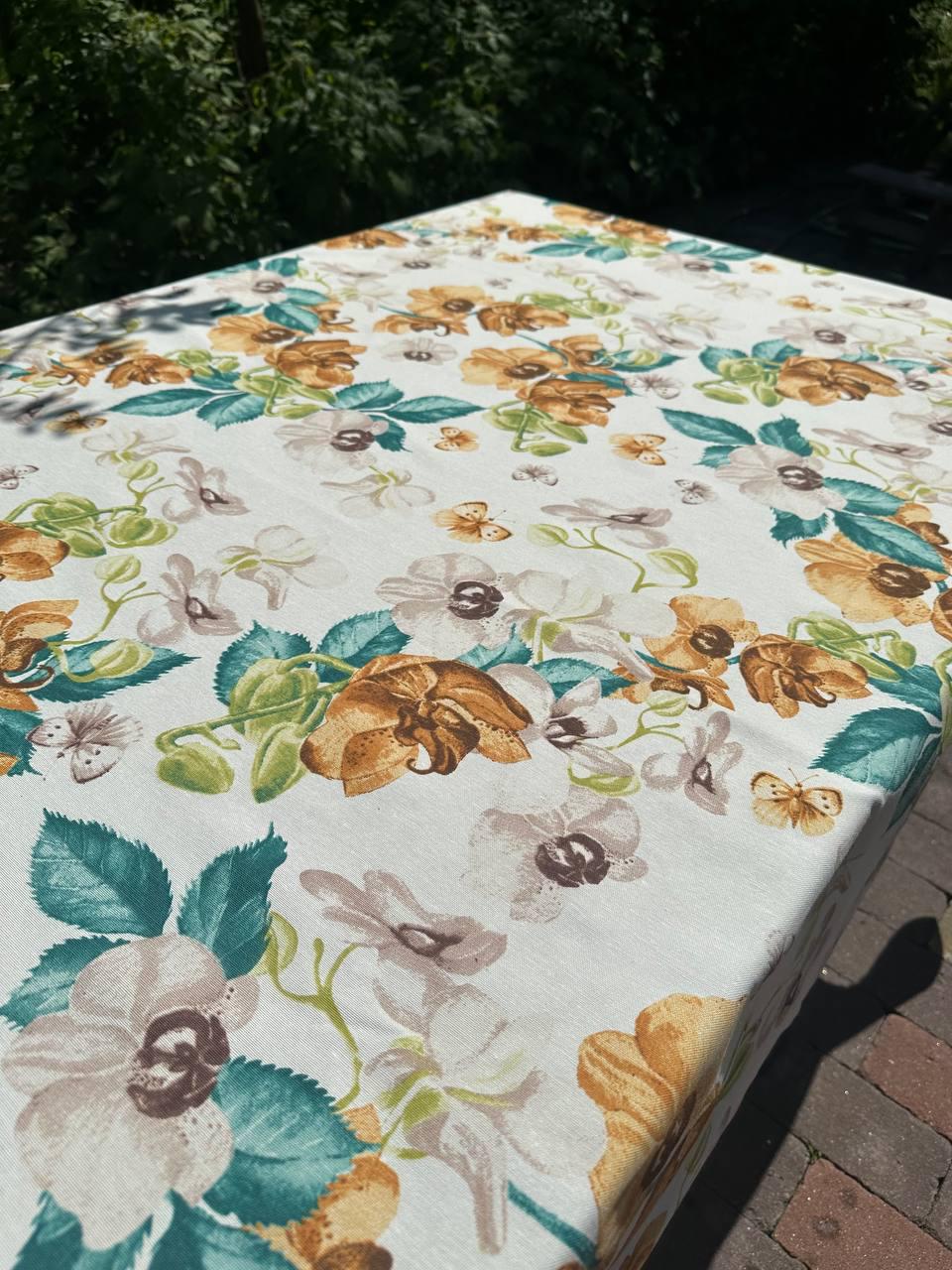 Скатерть Le maison de Garny Орхидея 100x140 см (23-03241) Скатерть Le maison de Garny Орхидея 100x140 см (23-03241)