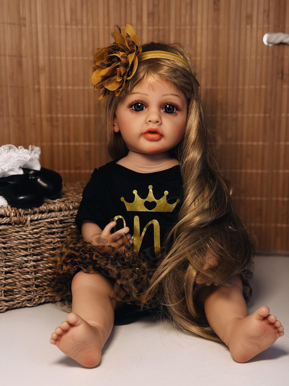 Кукла кукла реалистичная KEIUMI винил-силиконовая блондинка в платье с аксессуарами 55 см