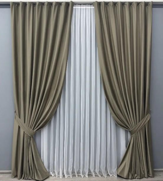 Комплект штор в гостиную/спальню бархат 2х2,9 м 2 шт. Капучино (1656ш)