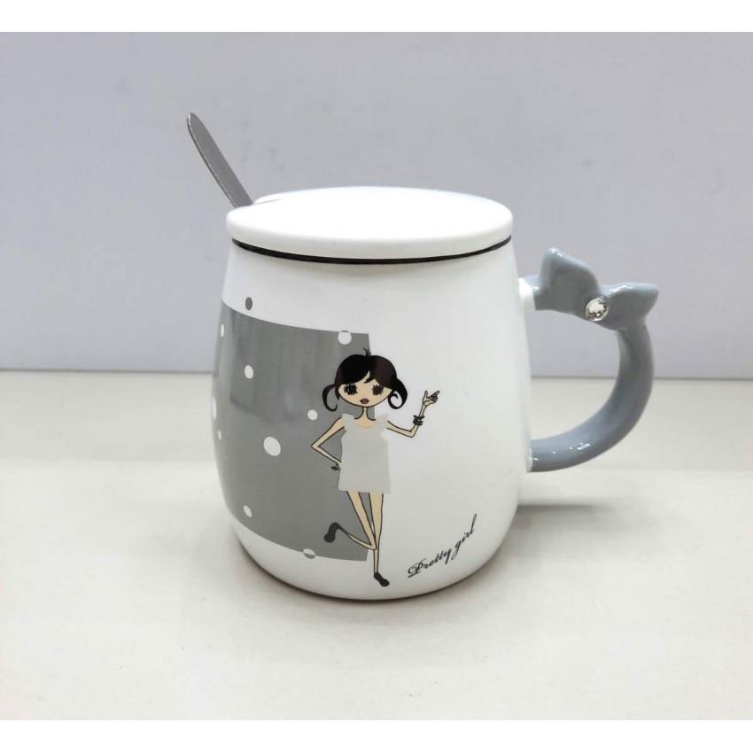 Чашка Stenson R88404/2 Девочка с крышкой и ложкой фарфоровая 400 мл