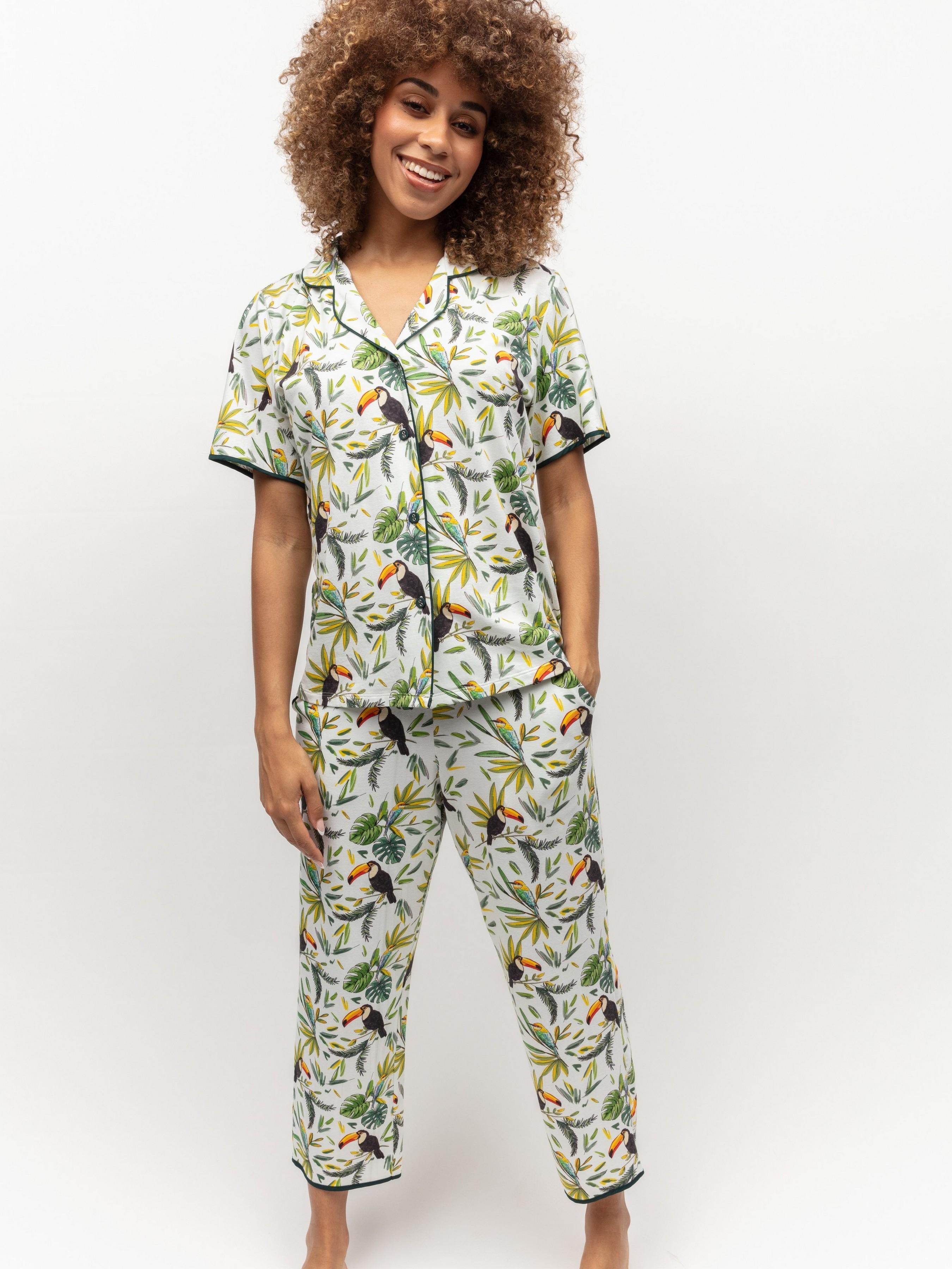 Піжама жіноча CYBERJAMMIES Gabrielle 0145-0146 16/XL Білий з принтом тукана (5051877492851)