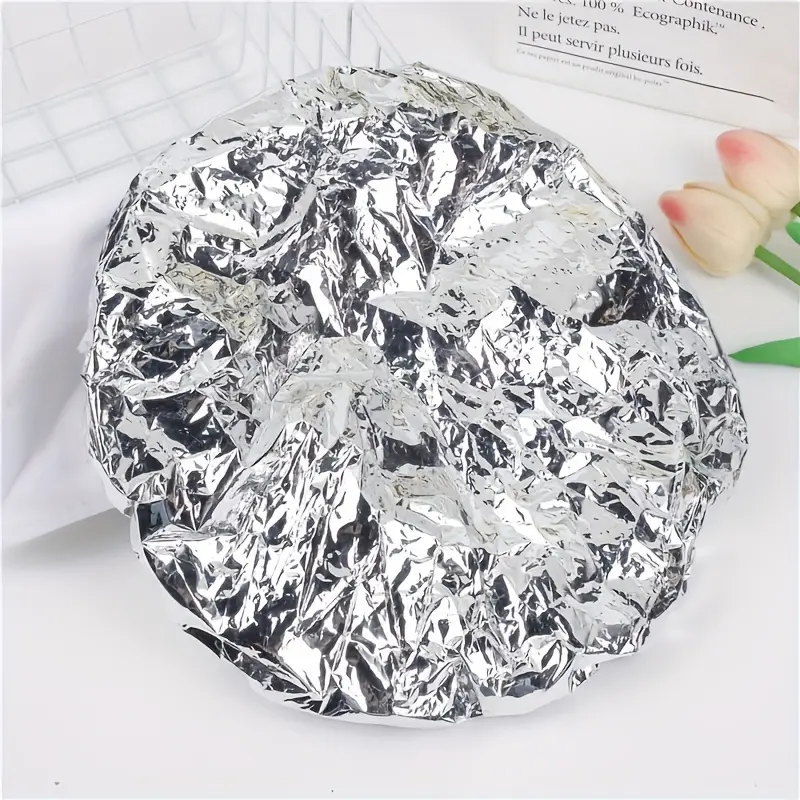 Шапочка для волосся з алюмінієвої фольги на еластичній резинці 1 шт. Сріблястий - фото 2 Шапочка для волосся з алюмінієвої фольги на еластичній резинці 1 шт. Сріблястий - фото 2