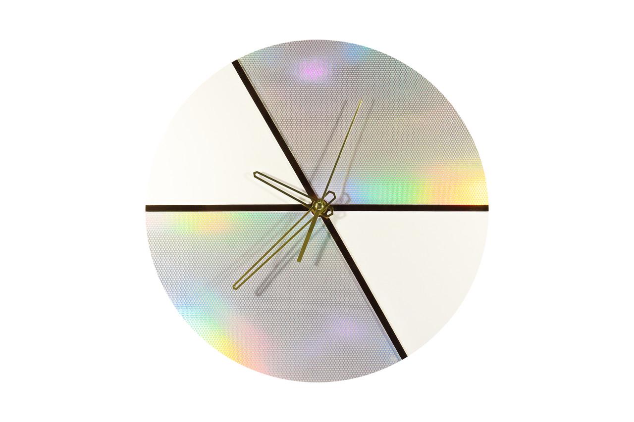 Часы настенные Manific Decor WAW Deco квоты Хамелеон 3-5 с бесшумным кварцевым механизмом 33х33 см (3.004.3333)