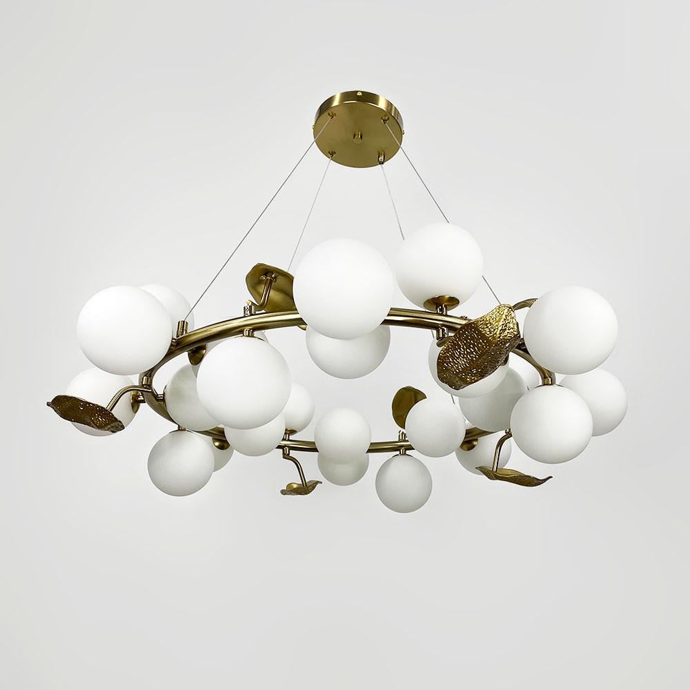 Люстра кольцевая с 24 белыми плафонами и листочками Ø 80 см (MJ 218-800 AB)