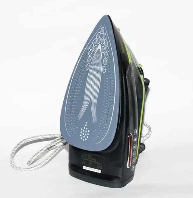 Утюг паровой DSP с керамической подошвой и защитой от перегрева 2000W (KD-1004PR) - фото 9 Утюг паровой DSP с керамической подошвой и защитой от перегрева 2000W (KD-1004PR) - фото 9