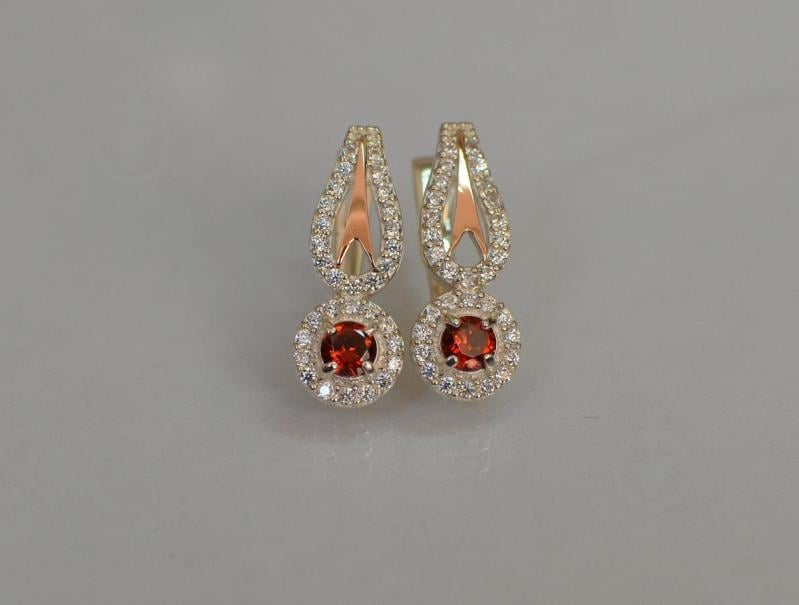 Серебряные серьги Sil с золотыми пластинами 135s-9 Гранат (Sil-1180)