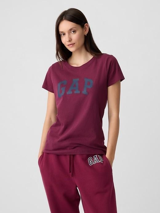 Футболка женская GAP Logo XL Бордовый (2463241297872) Футболка женская GAP Logo XL Бордовый (2463241297872)