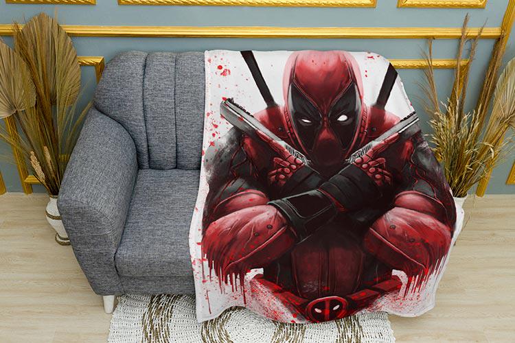 Плед Deadpool with a gun Marvel плюш двухслойный 135х150 см (113396-2)