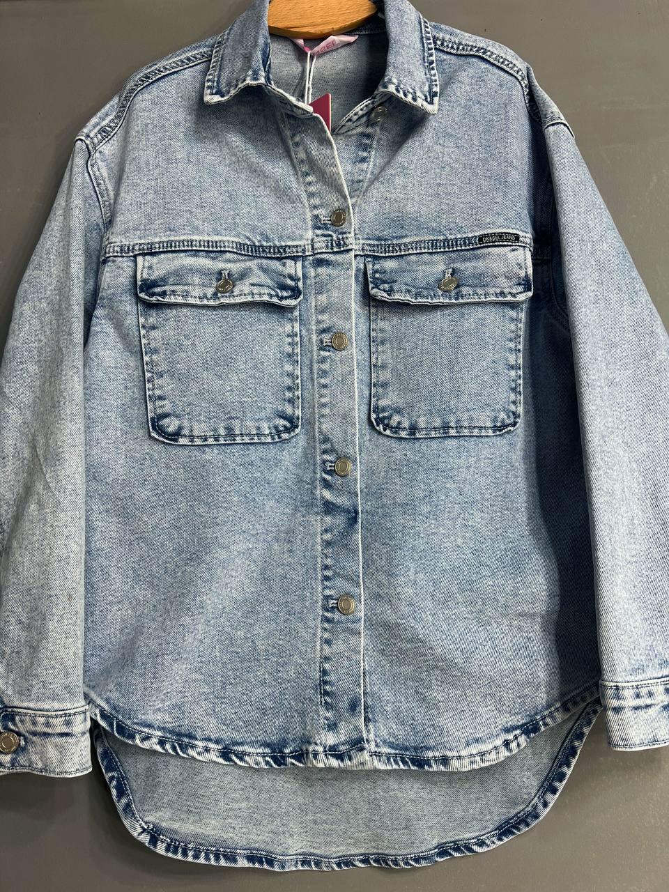 Сорочка жіноча джинсова DNL 510 оверсайз вільний крій накладені кишені на ґудзиках L Блакитний (3940) - фото 3