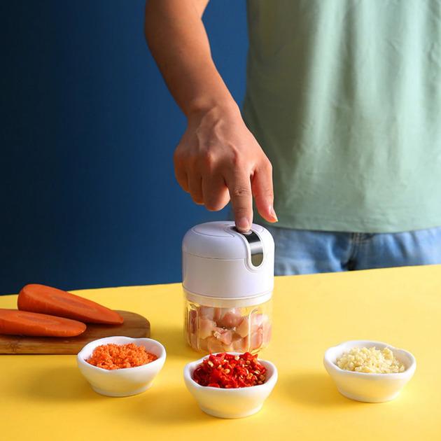 Подрібнювач кухонний міні AND 999 для зелені та овочів USB 100 мл Білий (998745) - фото 4 Подрібнювач кухонний міні AND 999 для зелені та овочів USB 100 мл Білий (998745) - фото 4