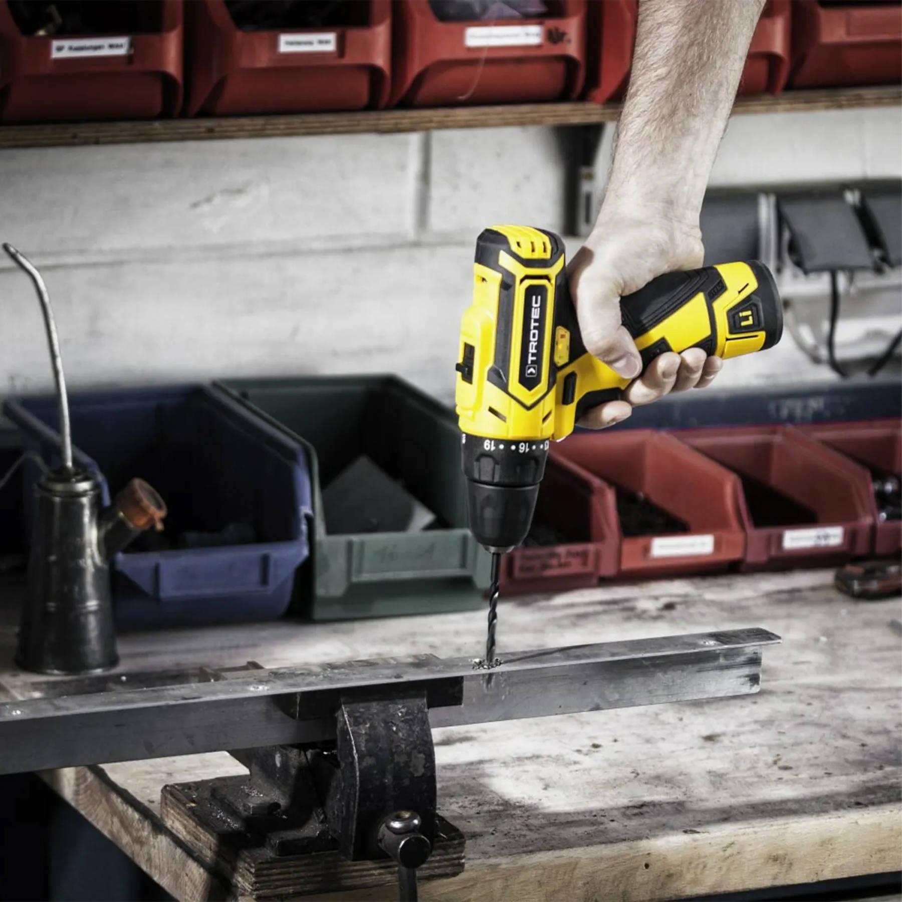 Дриль-шурупокрут акумуляторний Trotec PSCS 11-12V з кейсом (4410000102) - фото 18 Дриль-шурупокрут акумуляторний Trotec PSCS 11-12V з кейсом (4410000102) - фото 18