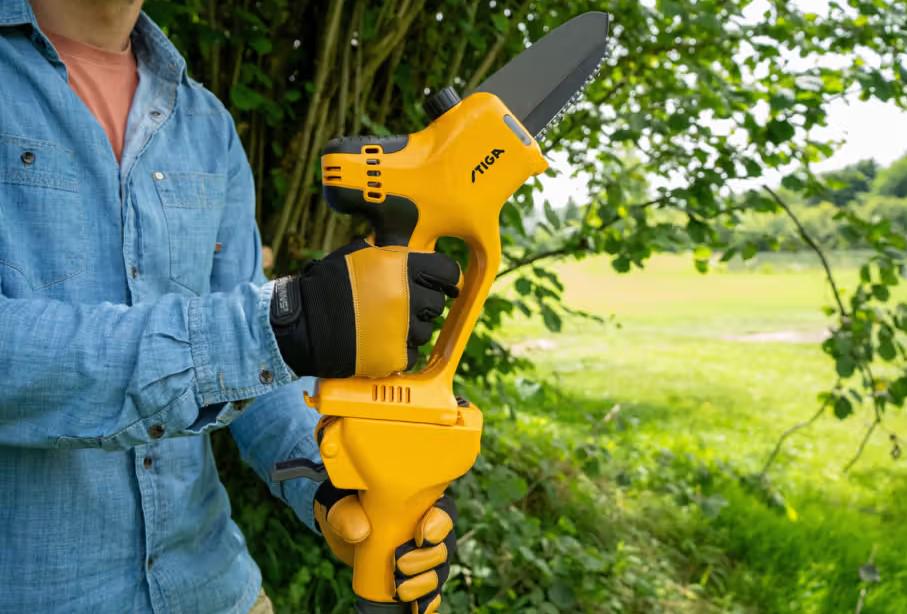 Пилка цепная аккумуляторная Stiga Мини с АКБ и ЗУ (PR100eKit) - фото 7 Пилка цепная аккумуляторная Stiga Мини с АКБ и ЗУ (PR100eKit) - фото 7