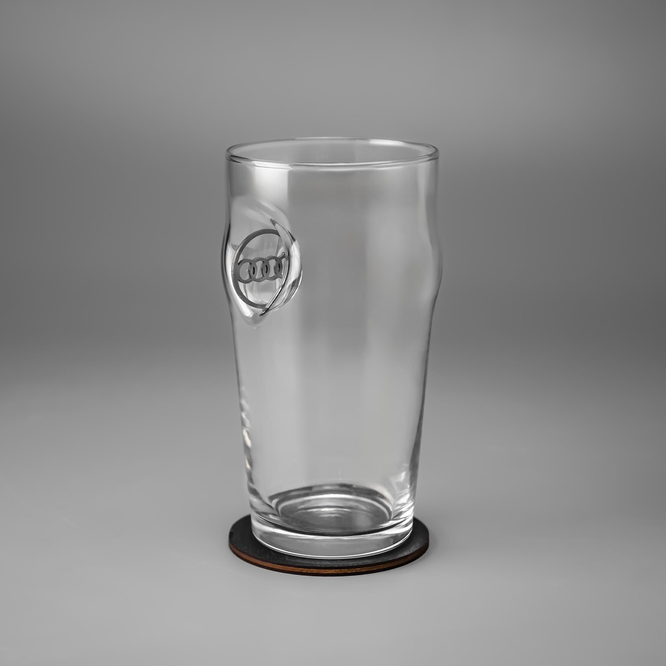 Бокал для пива с автомобильной вставкой Audi VSKLO 500 мл (19483973) - фото 3 Бокал для пива с автомобильной вставкой Audi VSKLO 500 мл (19483973) - фото 3