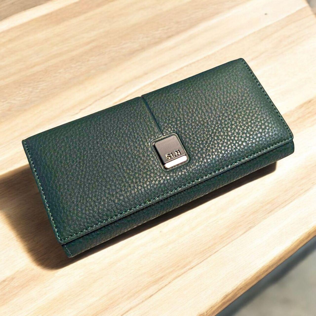 Кошелек на магните с внешним отделением для монет Saralyn L2-28 19х9,5 см (L2-28) Кошелек на магните с внешним отделением для монет Saralyn L2-28 19х9,5 см (L2-28)