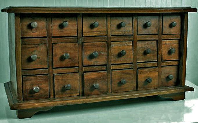 Мини-комод из дерева Римба Мускат (МНК-007807)