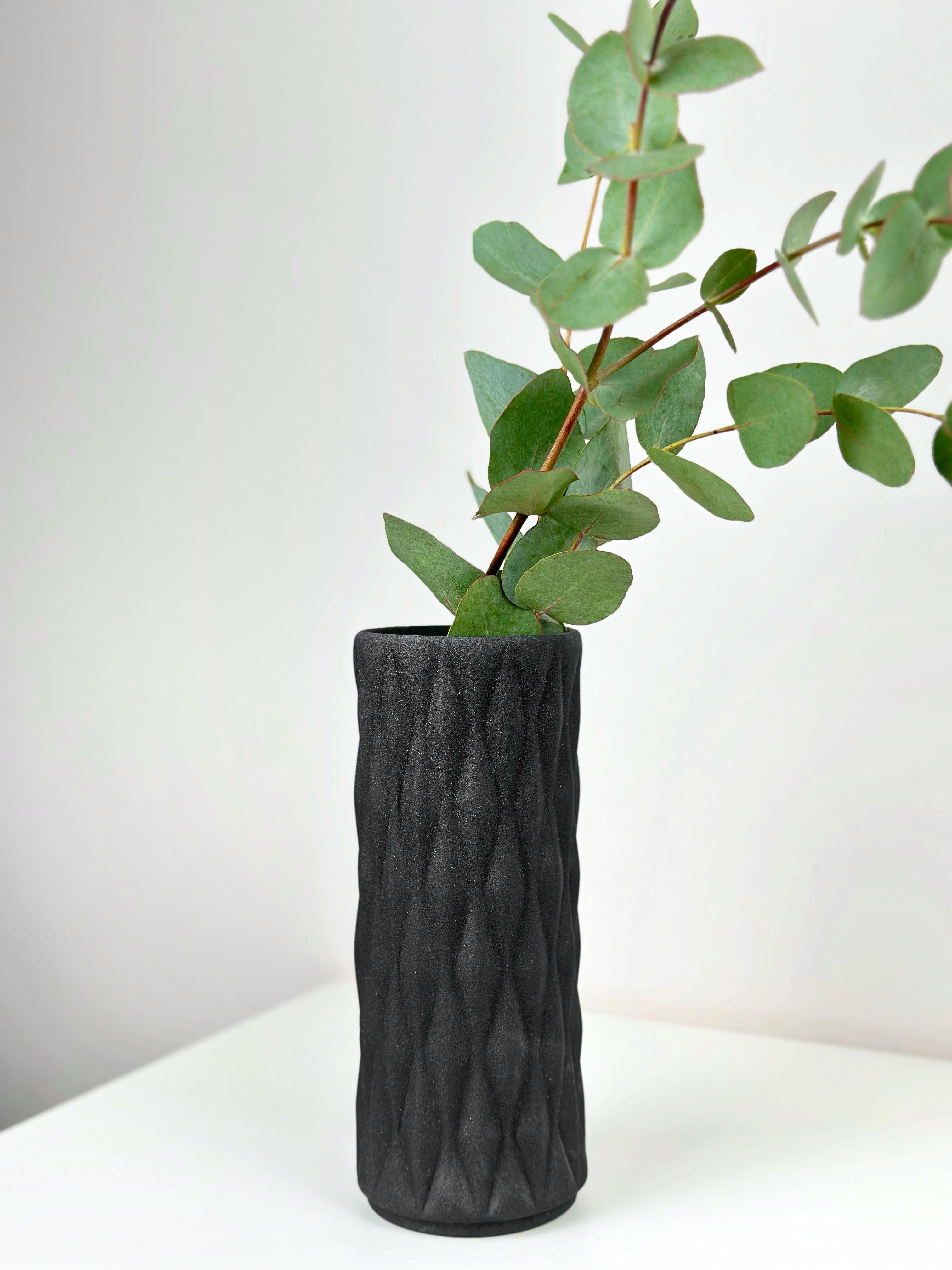 Ваза для квітів і декору глиняна керамічна Кристал 20 см Чорний (4001-15) - фото 2 Ваза для квітів і декору глиняна керамічна Кристал 20 см Чорний (4001-15) - фото 2