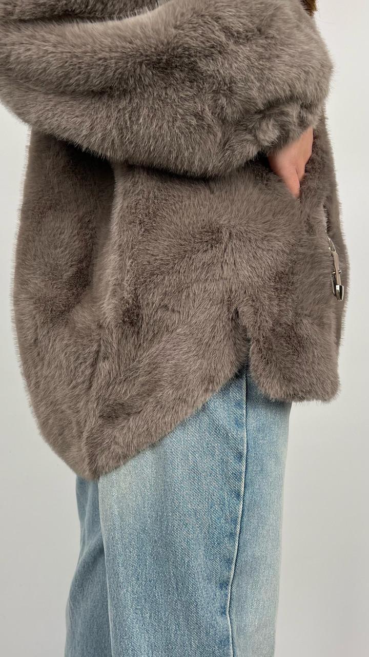 Шуба женская из эко-меха 8819-01 M Черный - фото 9 Шуба женская из эко-меха 8819-01 M Черный - фото 9