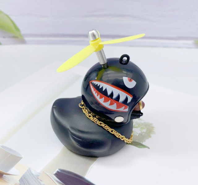 Фігурка Качка-пілот Чорна Акула (2856812863)