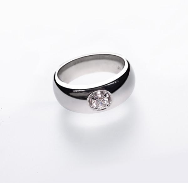 Кольцо золотое с бриллиантами р. 16 С13Л1№47